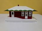 6-14258 023922142580 Lionel Scale North Pole Passenger Station Item