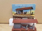 1707-129 Plasticville Vintage Loading Platform Kit Ob Circa