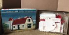 1811-149 Plasticville Bachmann Barn New In Very Good Box
