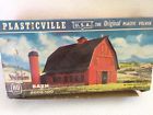 2602-100 Plasticville Vintage Barn Kit Ho Scale Red Sides Grey Roof