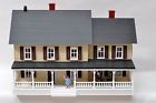 30-90330 Mth Lighted Country Colonial