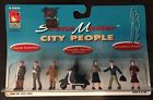 433-1854 Scene Master City People Figures Motor Scooter Nos