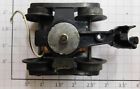 584-24p Lionel Plastic Dummy Coupler Ground Truck With Pickup Roller