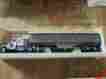 6-12779 Lionel Tractor And Grain Rig 6-12779 Lionel Tractor And Grain Rig