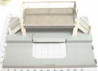 9802p-1 Lionel Gray Milk Car Platform Complete