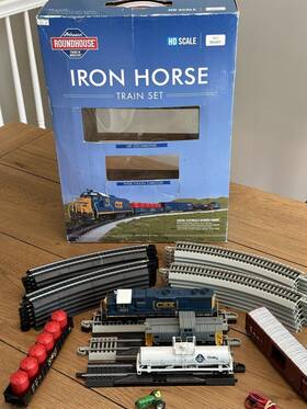 Rnd14266 Athearn Csx Railway Iron Horse Train Set Ho Scale 2 Sets Of Rail Tracks