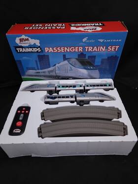 L0614 Atlas 843069139355 15000000 Trainkids Ho Gauge Electric Passenger Train Set