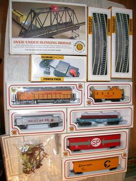 00175 Bachmann Ho Golden Spike Diesel Engine Freight Train Set # Rtr