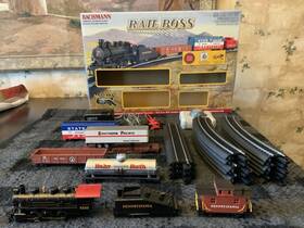 00687 Bachmann - Rail Boss Ho Scale Ready To Run Electric Train Set Extra Cars