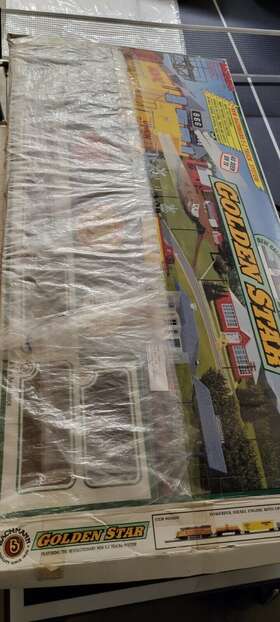 Bachmann 022899006086 Vintage Golden Star Train Used. All Pieces Are Present And Functional