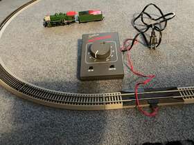 Bachmann 022899011233 Vtg. Spectrum Southern Electric Train Set 01123 The Frontiersman 2-8-0