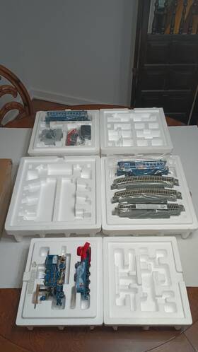 14-07934-001-002-003-004 Bachmann Hawthorne Village On30 Magic Of Disney Train Starter Set First 3 Issues
