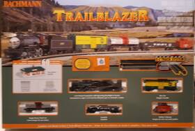 24024 Bachmann N Scale Trailblazer E-z Track System Starter Train Set - Used Works