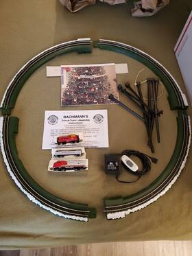 24902 Bachmann Trim-a-train Silver Star Inch N Scale Train Set. Parts Please Read