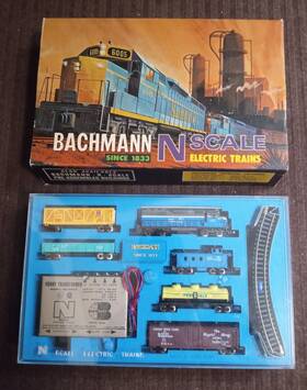 Bachmann 4324 2500 N Great Northern Freight Set Gp-40 Minty Unused W Box Papers Ca 1970