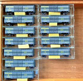 851112 Con-cor N Scale Union Pacific Express Add-on Set 12 Cars