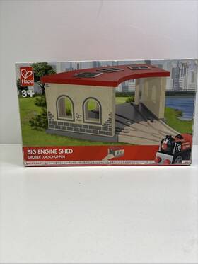 Hape 943478014923 Railway Big Engine Shed Train Set With Box. Excellent Condition Slight Use