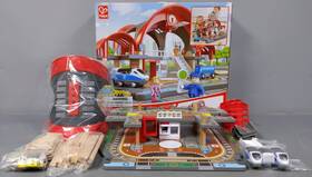 E3725 Hape International Grand City Station Grossstadtbahnhof Ln/box