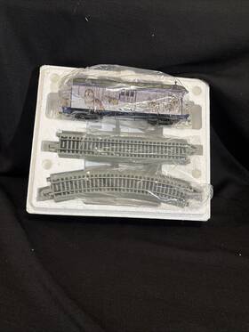 Hawthorne Village 14-09137-04 Silver Moon Express The Wanderers Coach Car 14-09137-004