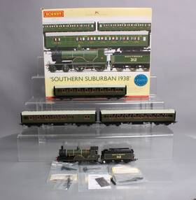 R2813 Hornby Oo Scale Southern Suburban 1938 Train Pack - Limited Edition Ex/box