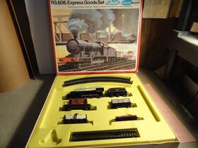 Rs.606.express Hornby Rs.606. Tri-ang Model Railways Goods Set In Original Box Runs
