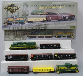 K-1820 K-line Boscovs Reading Classic Mining O Gauge Diesel Freight Train Set