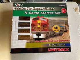 106-0018 Kato New 2023 N Scale Santa Fe Super Chief F7a Unitrack Starter Set