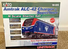 106-0019 Kato New 2024 N Scale Amtrak Alc-42 Charger Unitrack Starter Set
