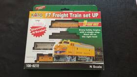 106-6272 Kato N Scale Union Pacific F7 Freight Set Used. Excellent Condition