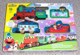 Kidz Toyz /sesame Street 17023 Holiday Train Set With Elmo And Tango 16 Pcs Light Sound