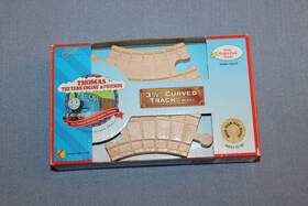 Learning Curve 796714992341 Wooden Railway Thomas The Train Clickity-clack Track 3.5 Inch 3 1/2 Curved In Box
