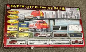433-8894 Life-like 8994 Super City Elevated Rails Ho Gauge Diesel Train Set Santa Fe