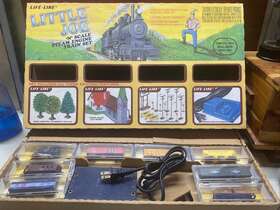 7549 Life-like Little Joe N-scale Steam Engine Train Set Excellent Condition