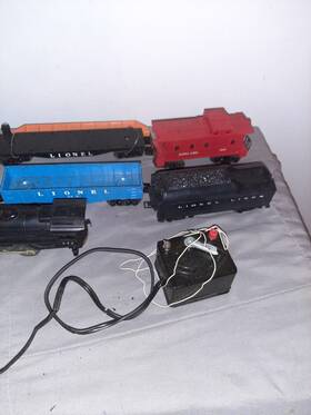 11201 Lionel No. Train Set Postwar O Gauge Freight 6042 6047 Flat Car
