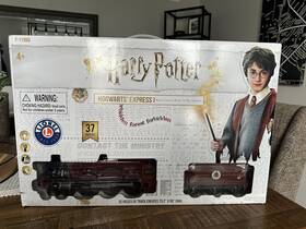 23922021632 Lionel Harry Potter Hogwarts Express Battery-powered Ready To Play Train Set