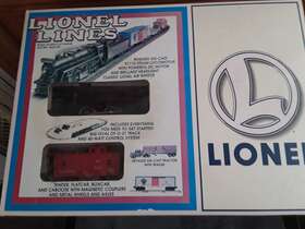 6-11921 Lionel 0-27 Gauge Electric Train Set