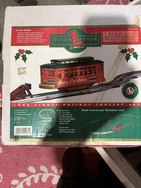Lionel 6-11981 Christmas Holiday Motorized Trolley Set Train O-27 Track Gauge