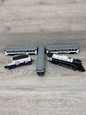7-12000 Lionel 6-12000 Steam Berkshire Major League Baseball Ny Yankees Train Set Video