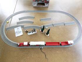 6-82545 Lionel North Pole Central Christmas O Gauge Steam Remote Train Set W Box