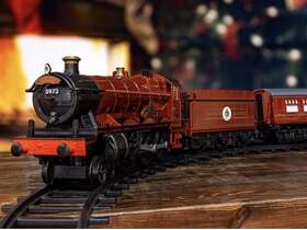 7-11981 Lionel New-harry Potter Hogwarts Express Train Set Wizarding World 28pc