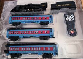 Lionel 7-12133 The Polar Express Battery O Gauge Toy Train Set With Remote Check Photo