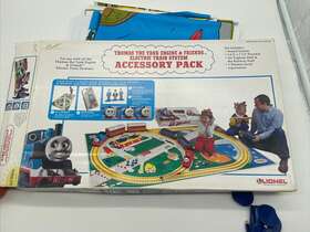 8-82121 Lionel Thomas The Tank Engine Electric Train System Accessory Pack Mat