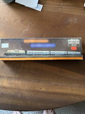 8105 M Rklin Vintage Marklin Mini-club Z Scale German Electric Locomotive/passenger Set