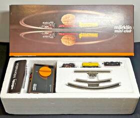8180s M Rklin Z Scale Marklin Br89 Starter Set With 2 Freight Cars Track And Transformer