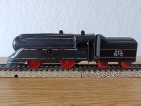 S870 M Rklin Marklin Rare Windup Diesel And Tender Condition V. Good But Not Tested As Is