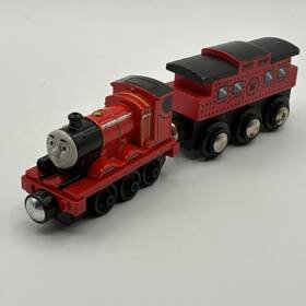 R9477 Mattel Thomas Friends And Wooden Railway James Engine Tender Train Set 2013