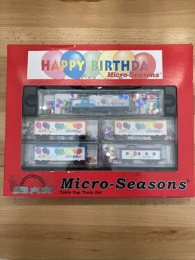 Micro-trains 695140014361 N Scale Happy Birthday Table-top Set With Loco Caboose And Cars