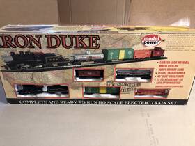 Model Power 037135010352 Iron Duke Ho Train Set N0. 1035 Metal Locomotive