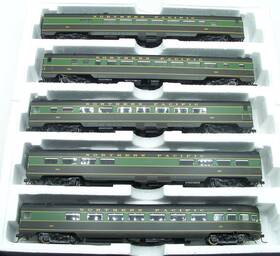 81-60008 Mth 81-6008 Ho Northern Pacific 5 Car Passenger Set In Box. Scarce