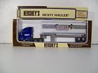 K860035 Oscale Mint Box 8 -line Tm Adult Hauler Heavey Hershey
